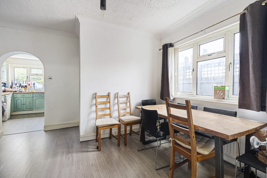 3 bed end of terrace house for sale in Meadvale Road, Croydon 3