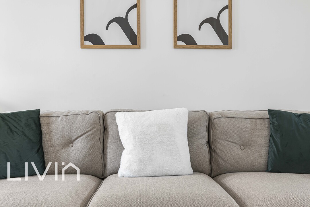 2 bed house for sale in Goschen Mews, Selsdon 6