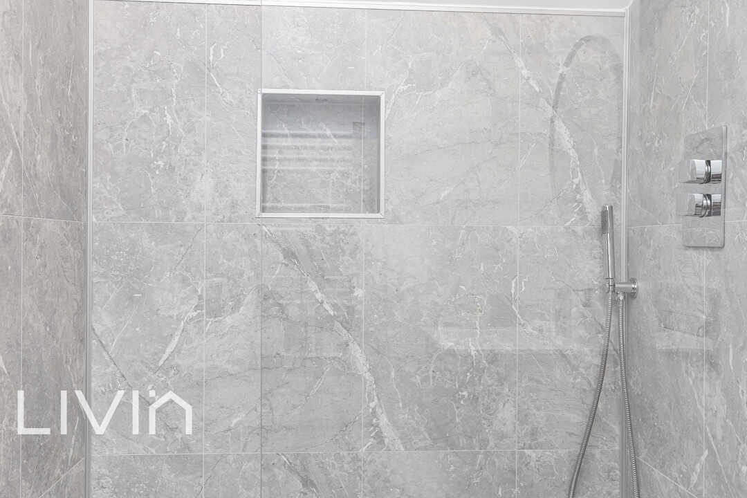 2 bed house for sale in Goschen Mews, Selsdon 16