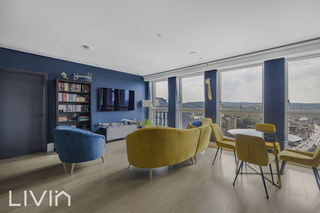 2 bed apartment for sale in High Street, Croydon  - Property Image 3