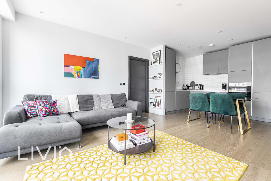 2 bed apartment for sale in High Street, Croydon - Property Image 1