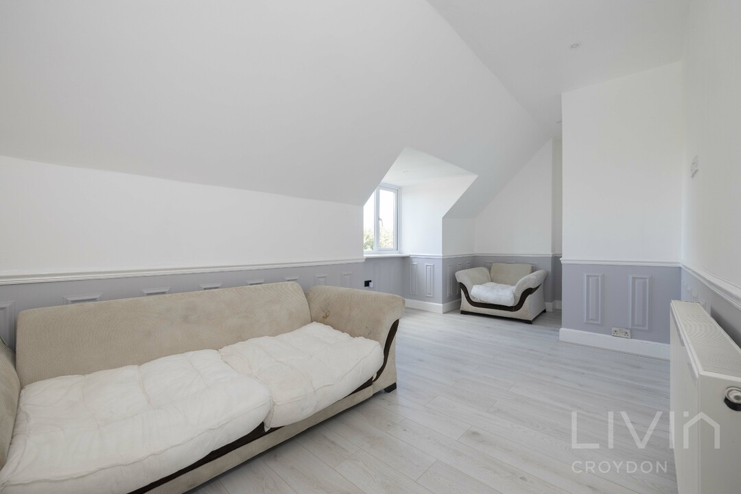 2 bed apartment to rent in 2 Heathhurst Road, South Croydon  - Property Image 16