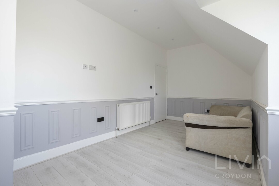 2 bed apartment to rent in 2 Heathhurst Road, South Croydon  - Property Image 19