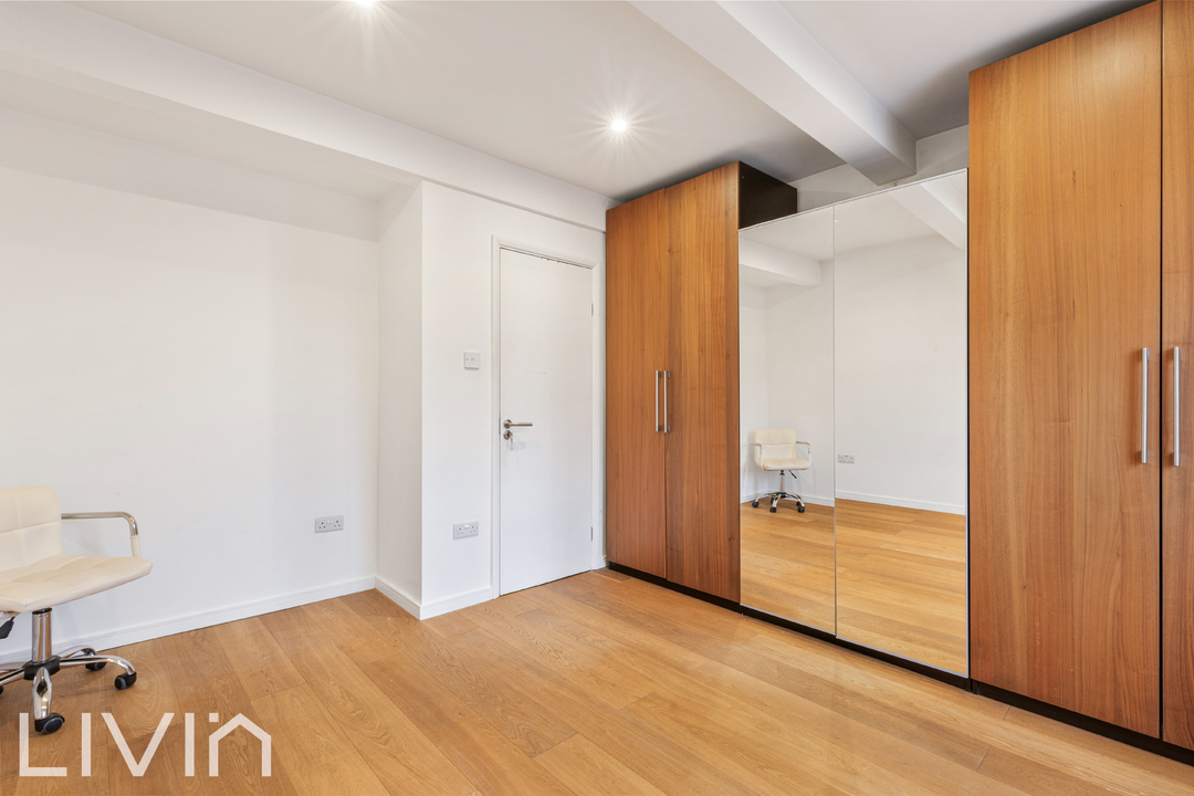 2 bed end of terrace house to rent in Addington Road, Croydon  - Property Image 6