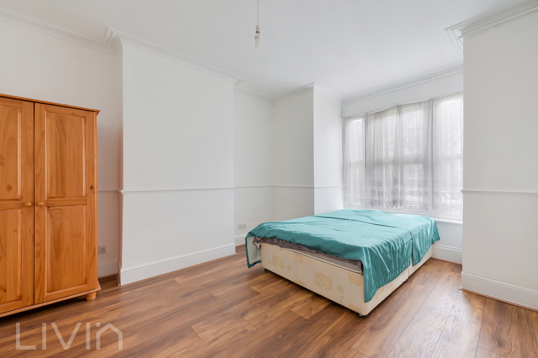 2 bed maisonette for sale in Kettering Street, London 1