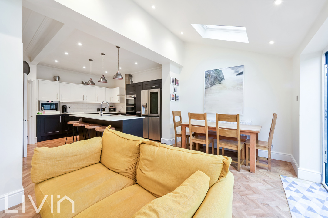 5 bed house for sale in Compton Road, Croydon  - Property Image 5