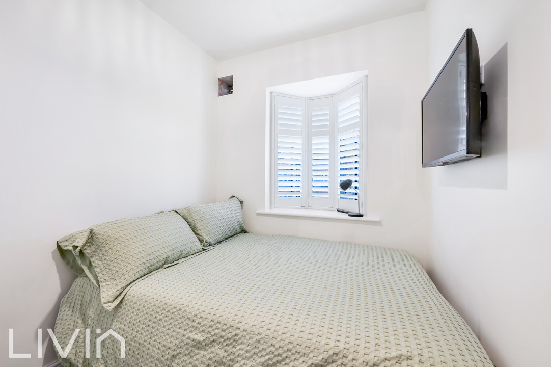 5 bed house for sale in Compton Road, Croydon  - Property Image 10