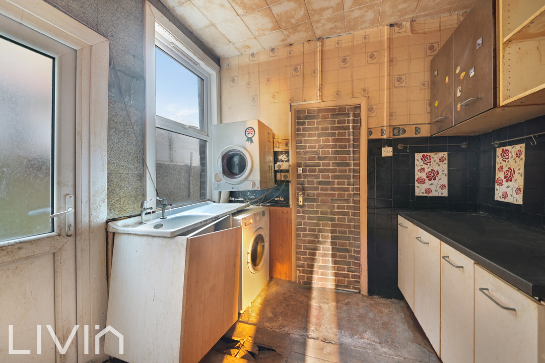 3 bed house for sale in Morland Road, Croydon 8