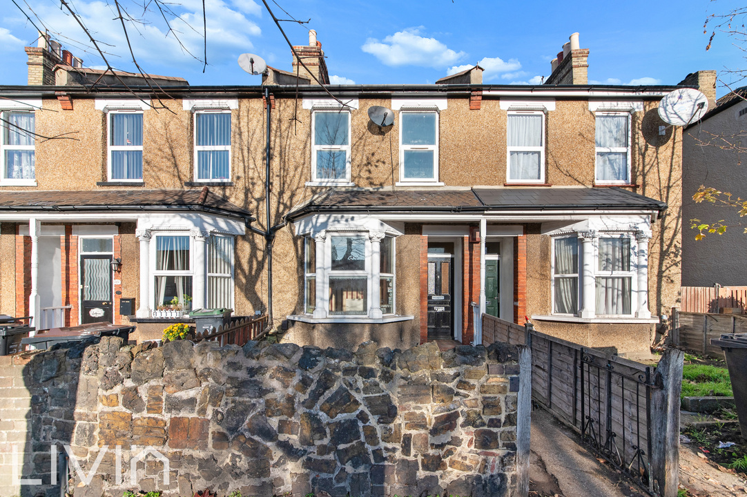 3 bed house for sale in Morland Road, Croydon - Property Image 1