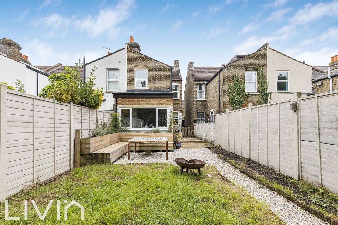 3 bed semi-detached house for sale in Rymer Road, Croydon  - Property Image 15