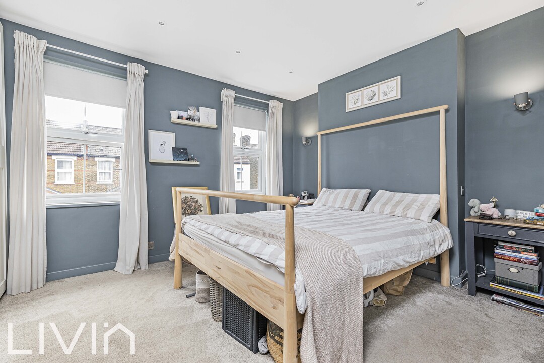 3 bed semi-detached house for sale in Rymer Road, Croydon  - Property Image 8