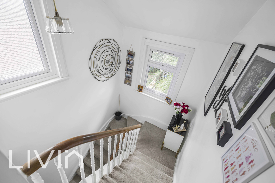 1 bed apartment for sale in Selhurst New Road, London  - Property Image 3