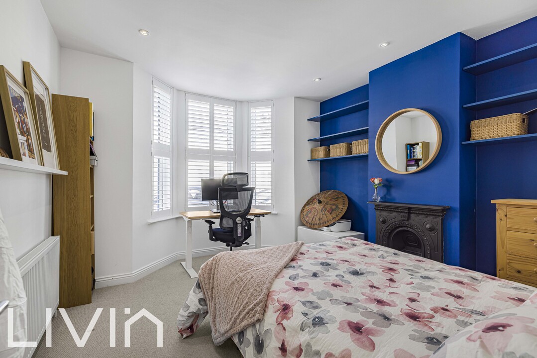 3 bed apartment for sale in Liverpool Road, Thornton Heath 5