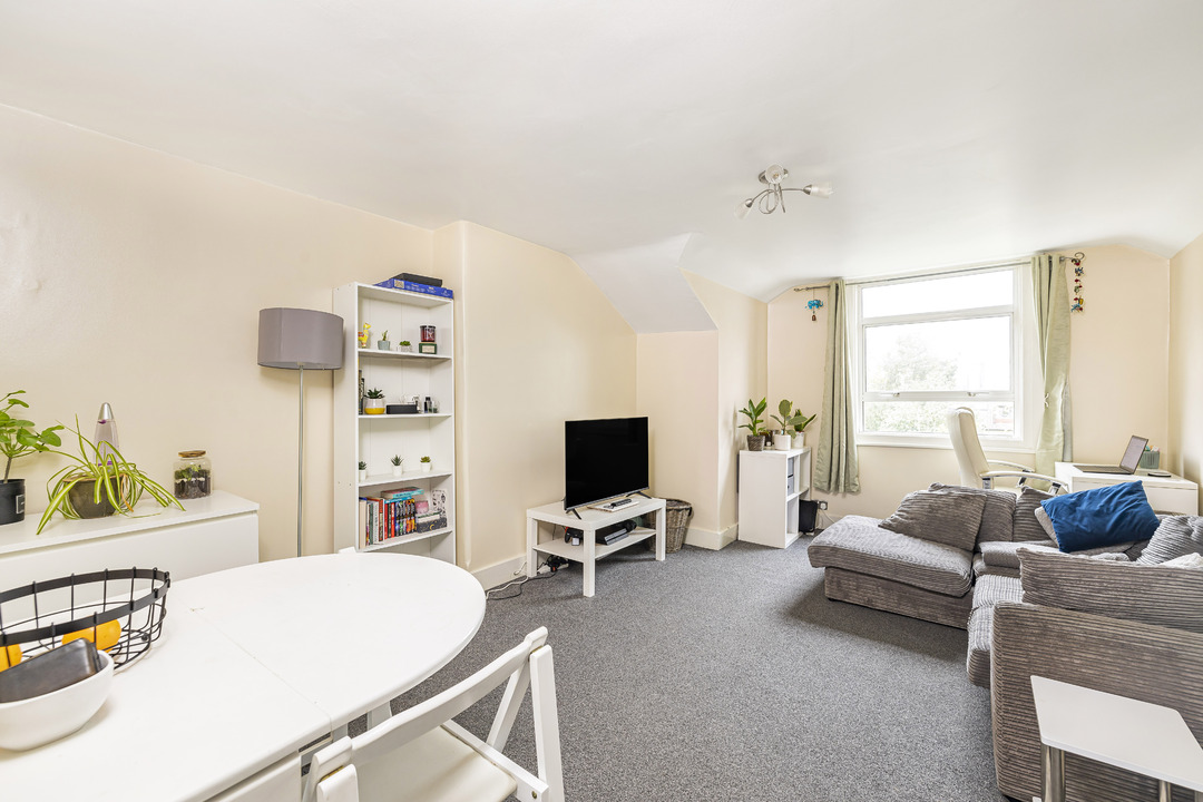 1 bed apartment for sale, Croydon  - Property Image 2