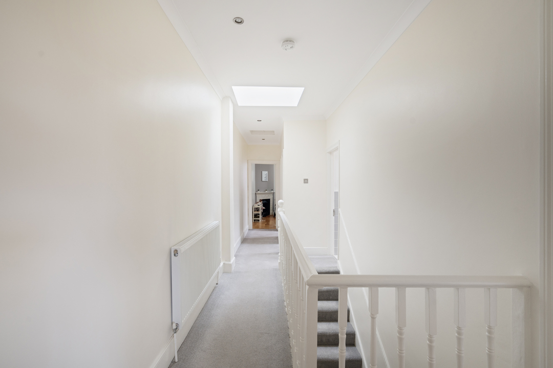 2 bed apartment for sale in Lodge Road, Croydon 4