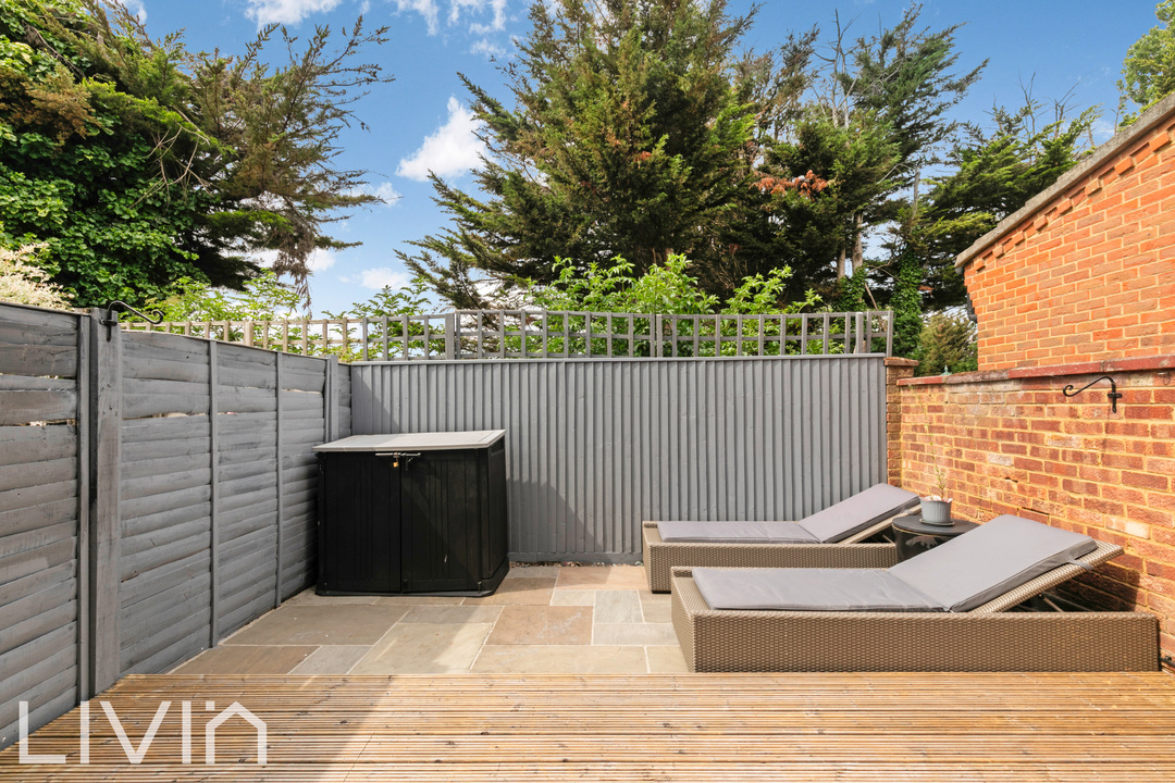 2 bed terraced house for sale in Meopham Road, Mitcham  - Property Image 3