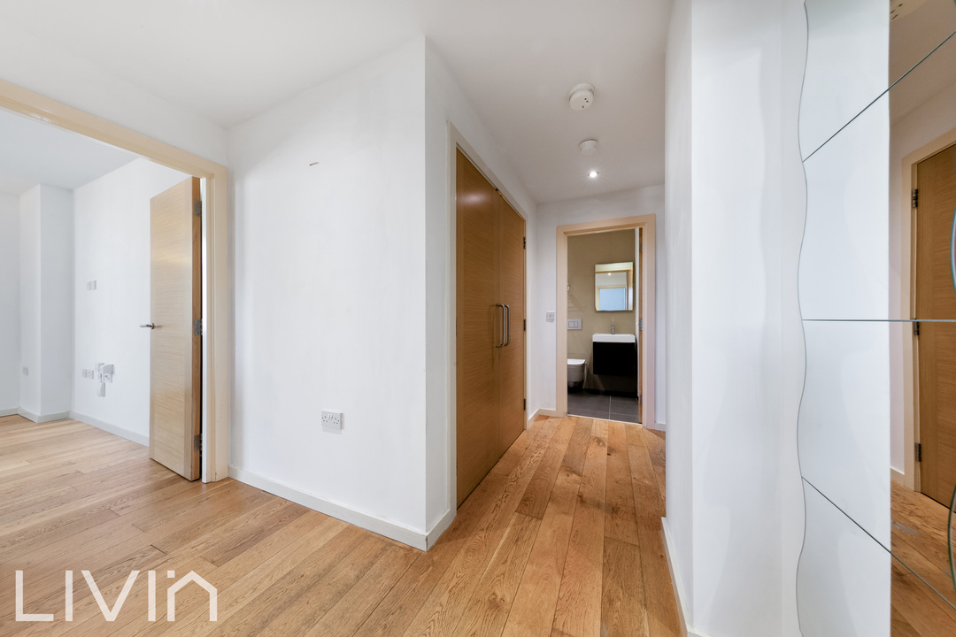1 bed apartment for sale in Stafford Road, Croydon 2
