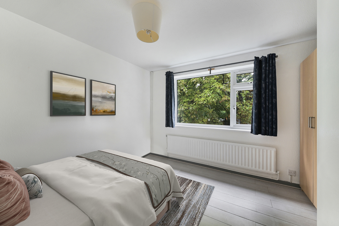 3 bed maisonette for sale in Pampisford Road, South Croydon 5