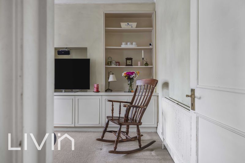 3 bed house for sale in Brigstock Road, Thornton Heath  - Property Image 4