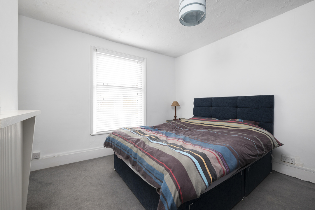 2 bed semi-detached house for sale in Queen Street, Croydon  - Property Image 12