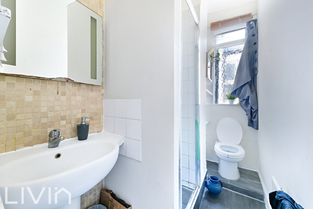 3 bed maisonette for sale in Tynemouth Road, Mitcham 10