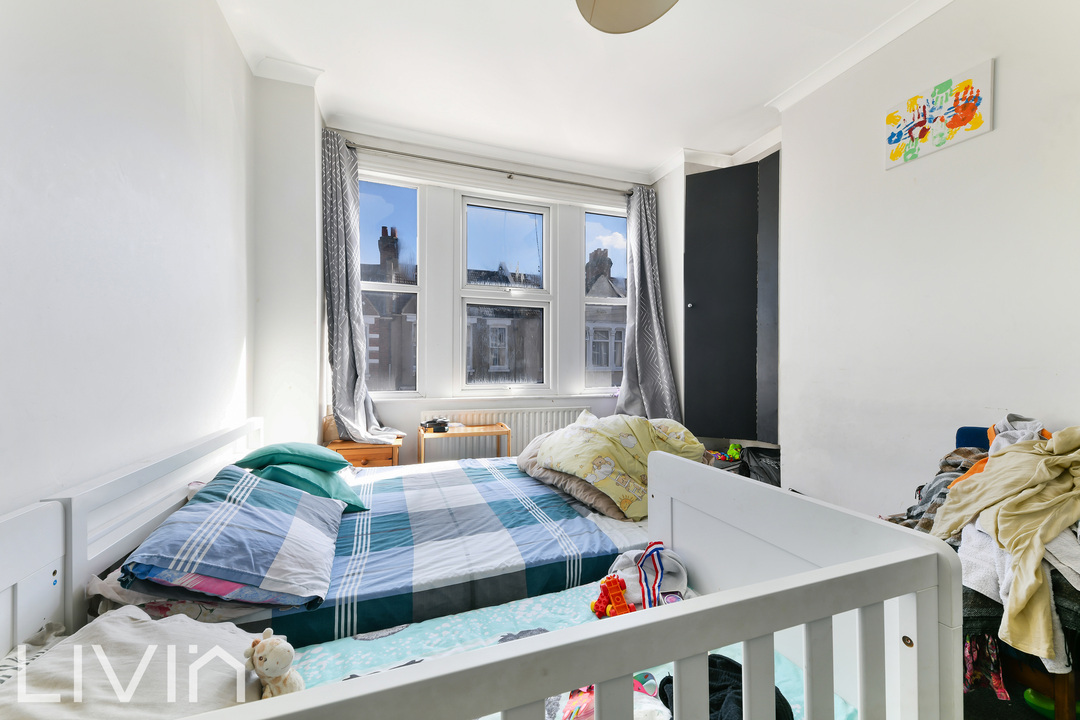 3 bed maisonette for sale in Tynemouth Road, Mitcham 6