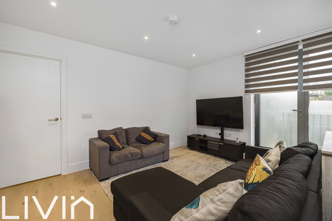 2 bed apartment to rent in Tamworth Place, Croydon  - Property Image 10