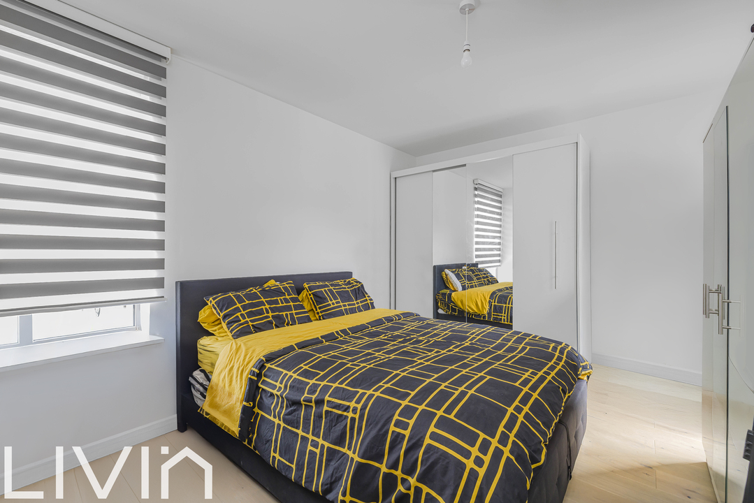 2 bed apartment to rent in Tamworth Place, Croydon 2