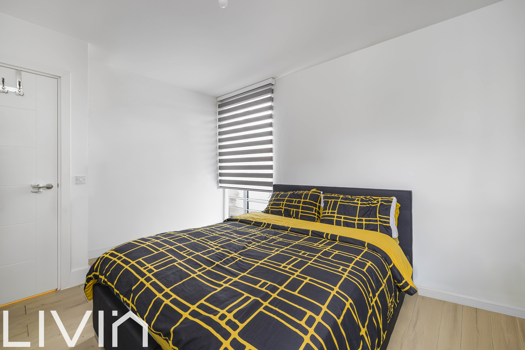 2 bed apartment to rent in Tamworth Place, Croydon 1