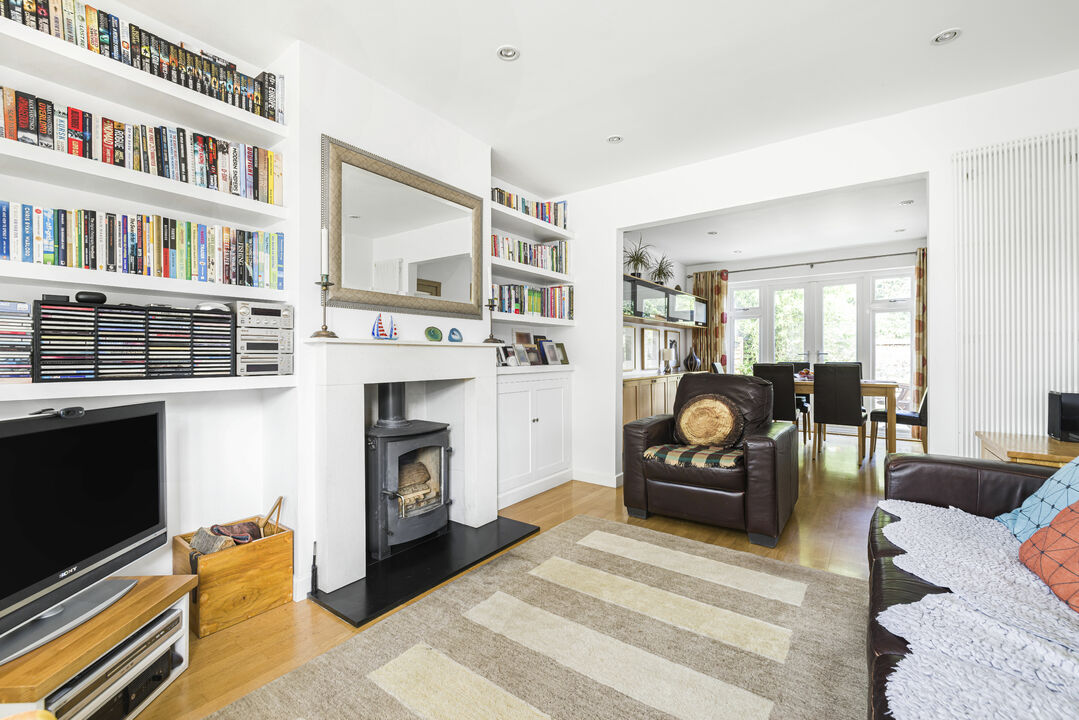 3 bed semi-detached house for sale in Raglan Court, South Croydon  - Property Image 18