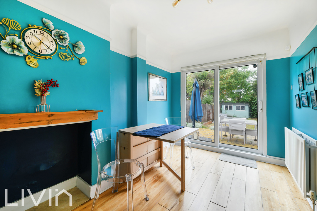3 bed end of terrace house to rent in Estcourt Road, London  - Property Image 5