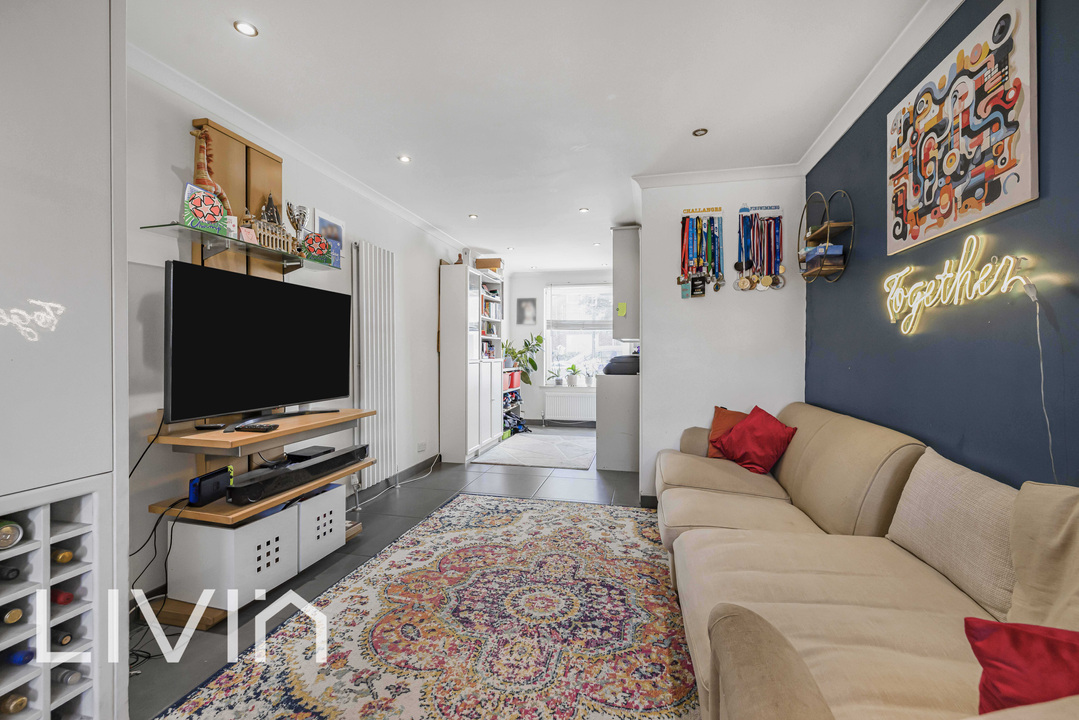 3 bed end of terrace house for sale in Canterbury Road, Croydon  - Property Image 3