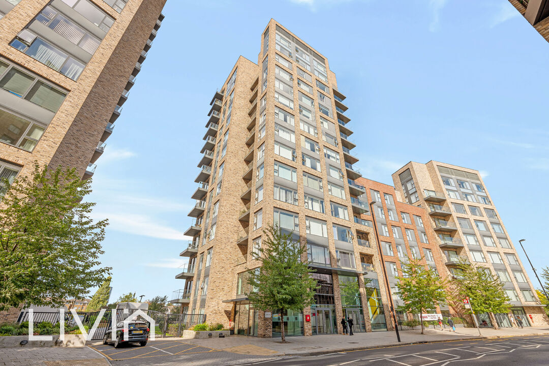 1 bed apartment for sale in Cherry Orchard Road, Croydon  - Property Image 2