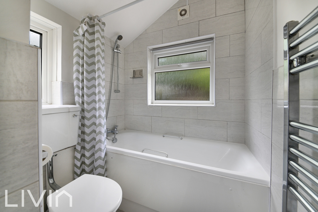 2 bed terraced house for sale in West Street, Croydon 10