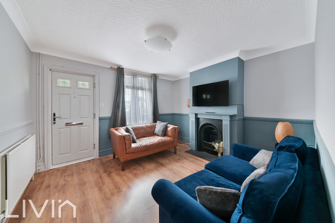 2 bed terraced house for sale in West Street, Croydon, CR0