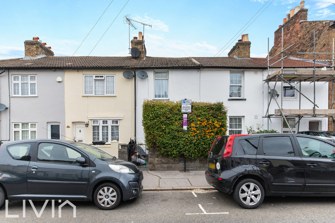 2 bed terraced house for sale in West Street, Croydon 11