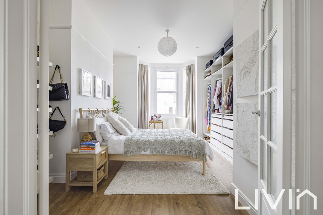 1 bed apartment for sale in Elgin Road, Croydon 3