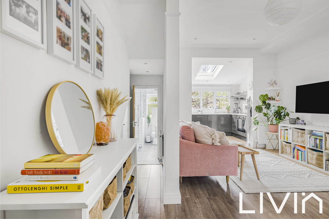 1 bed apartment for sale in Elgin Road, Croydon 6