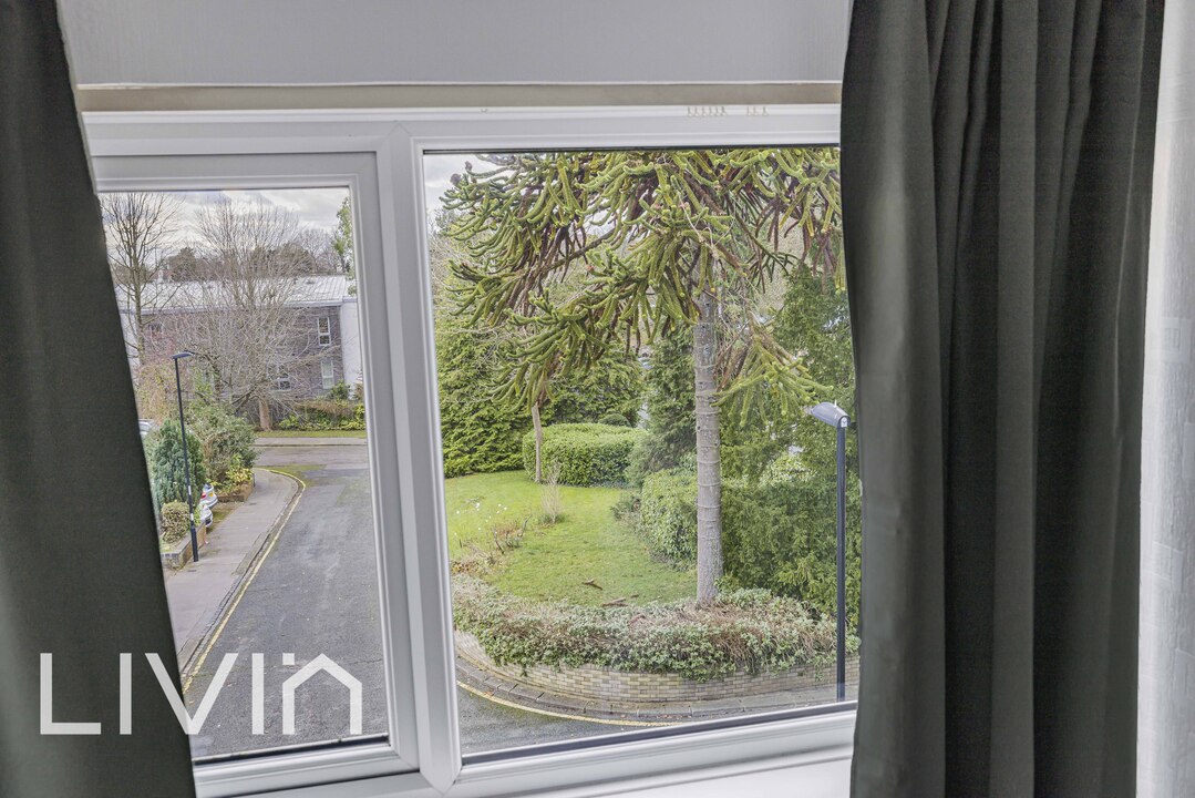 4 bed town house for sale in Willow Mount, Croydon 11