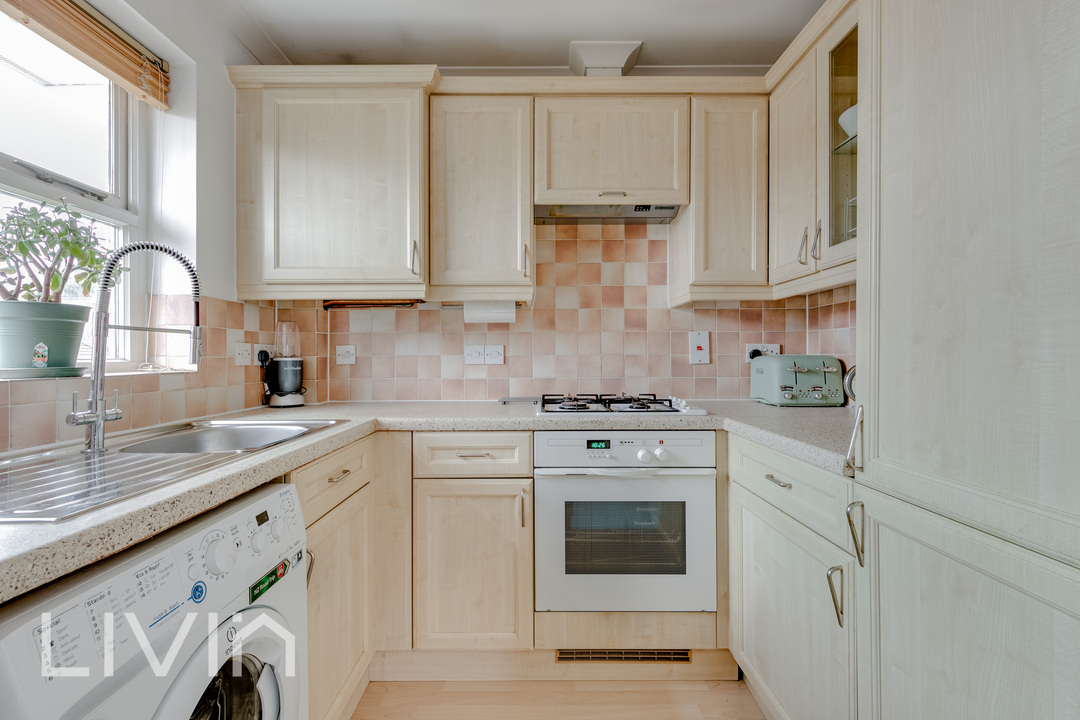 2 bed apartment for sale in Havelock Road, Croydon  - Property Image 6
