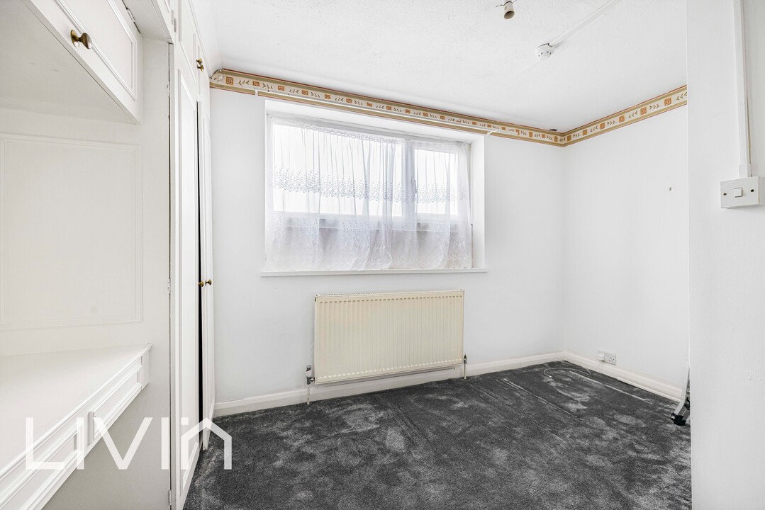 4 bed semi-detached house for sale in Bothwell Road, Croydon  - Property Image 15