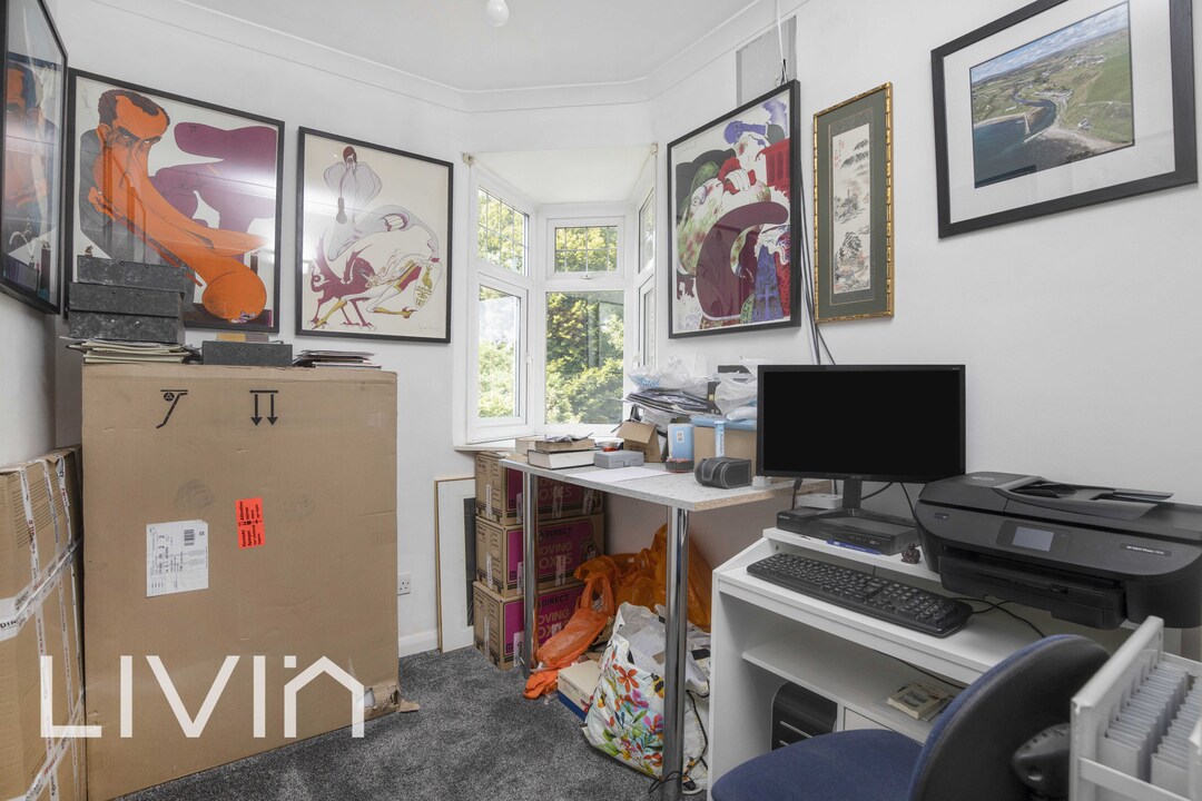 4 bed semi-detached house for sale in Salcott Road, Croydon  - Property Image 21