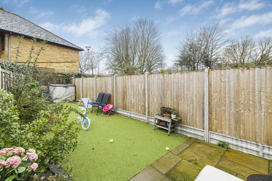 2 bed terraced house for sale in Cornwall Road, Croydon  - Property Image 9