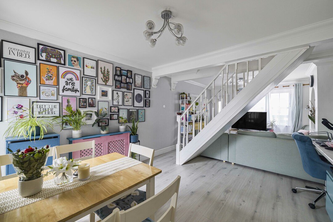 2 bed terraced house for sale in Cornwall Road, Croydon 11