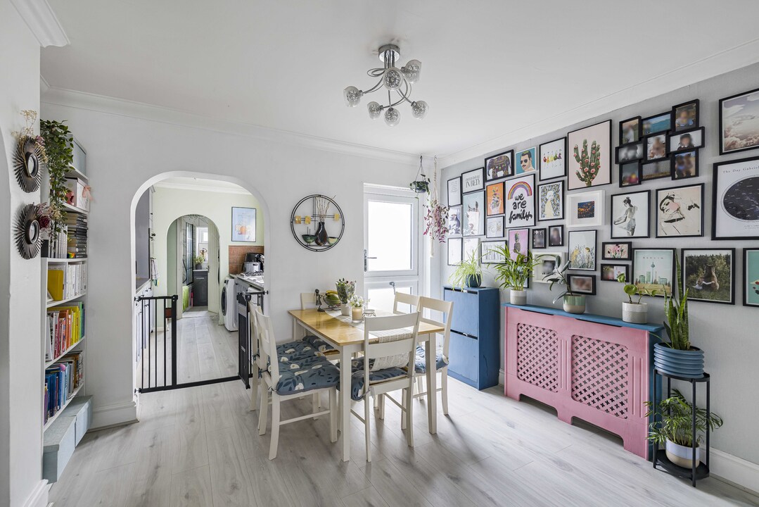 2 bed terraced house for sale in Cornwall Road, Croydon 2