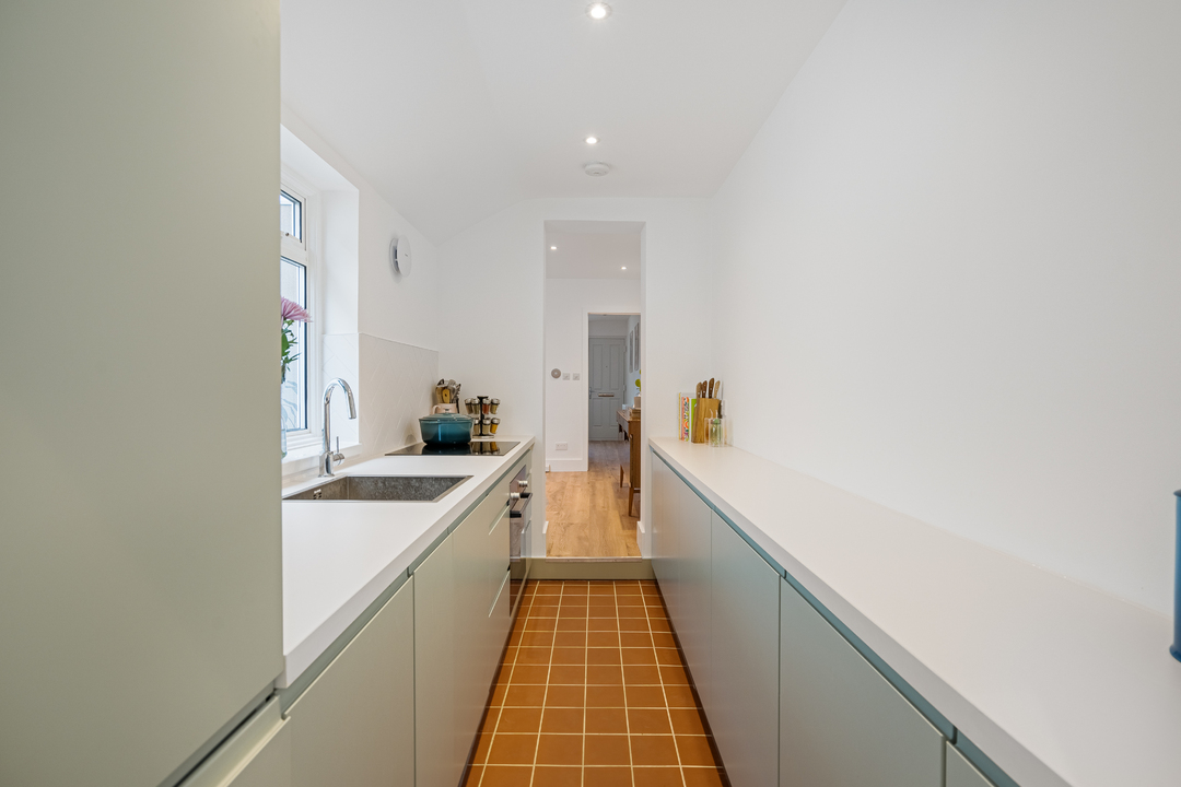2 bed end of terrace house for sale in Helder Street, South Croydon  - Property Image 10