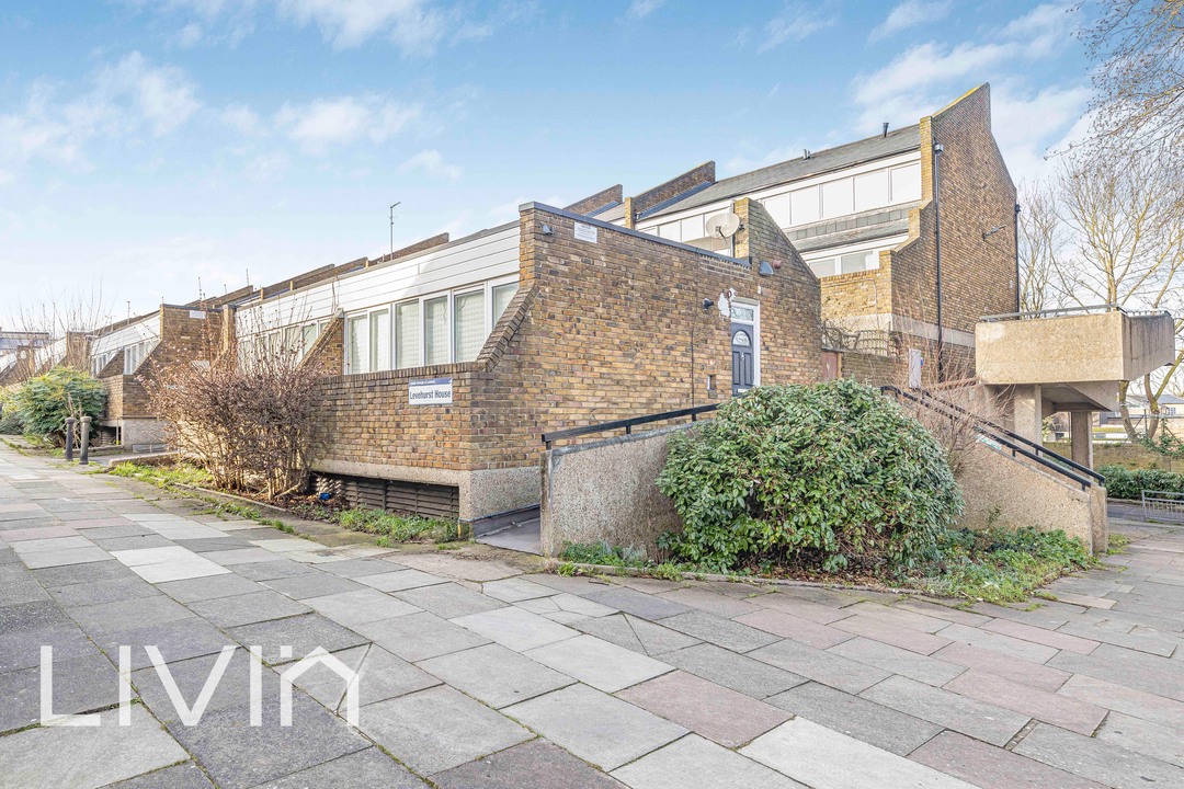 3 bed maisonette for sale in Woodvale Walk, London  - Property Image 7