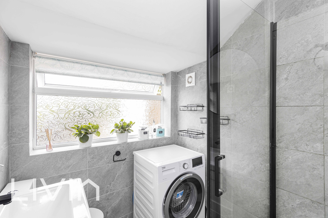 3 bed terraced house for sale in Dalmally Road, Croydon 20