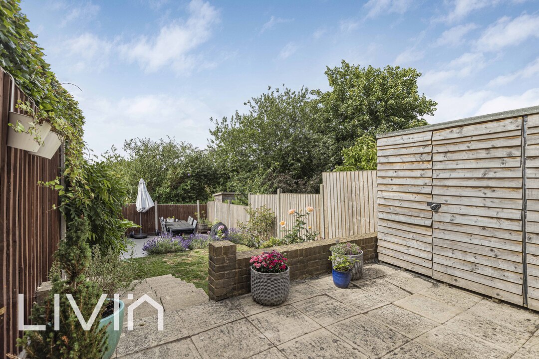 3 bed terraced house for sale in Dalmally Road, Croydon 9