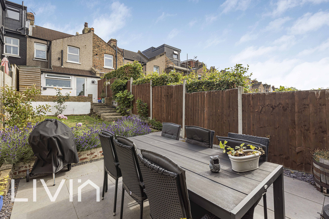 3 bed terraced house for sale in Dalmally Road, Croydon 10